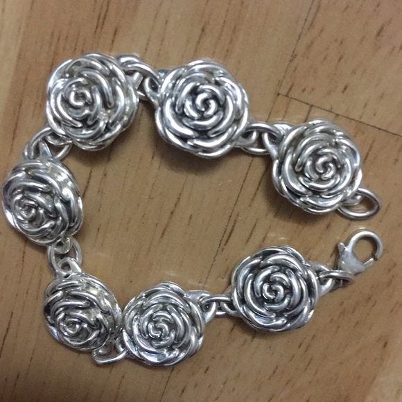 Jewelry - Beautiful 925  sterling silver bracelet
